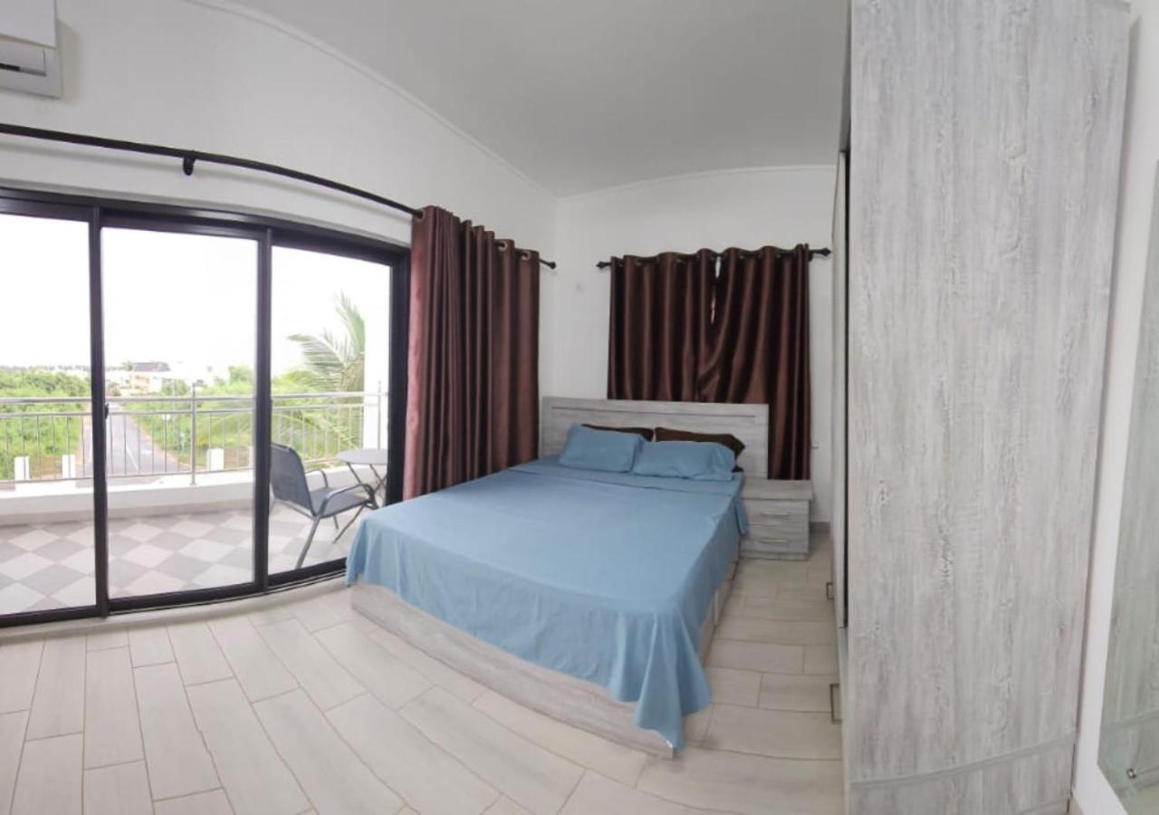 3 Bedroom Family Pool Flic-en-flac Villa